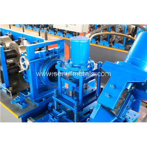 Hydraulic cutting for light keel roll forming machine